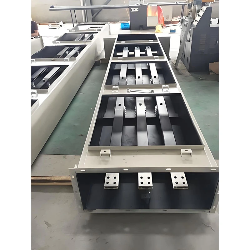 Saluran Bas Voltan Tinggi Tertutup Keluli